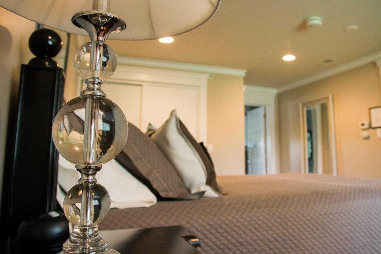 Wishmaker House B&B เบลวิลล์ ภายนอก รูปภาพ