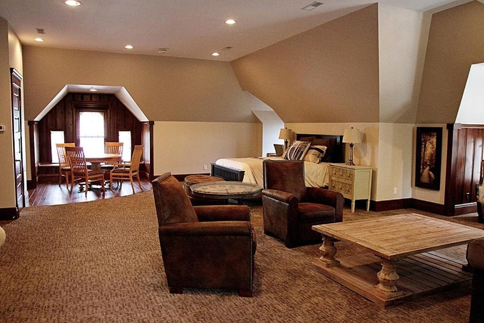 Wishmaker House B&B เบลวิลล์ ภายนอก รูปภาพ