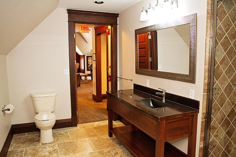 Wishmaker House B&B เบลวิลล์ ภายนอก รูปภาพ